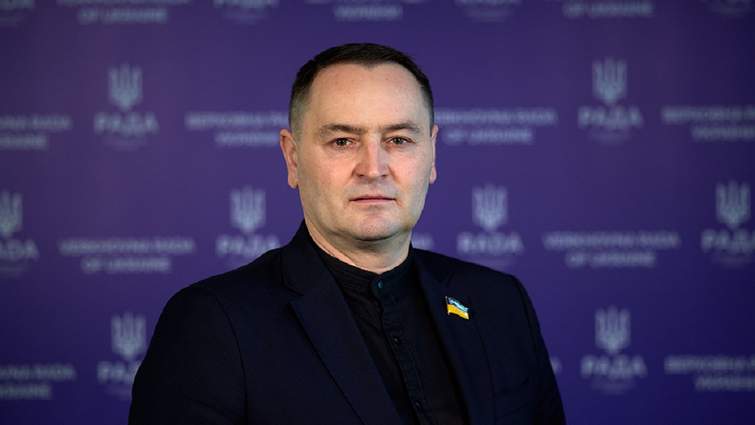 Михаил Лаба: как подозреваемые во взяточничестве депутаты без паузы возвращаются к кнопке